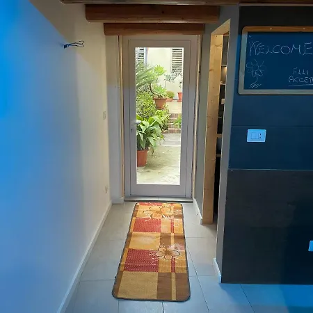 Profumo D'Arancio B&B A Pedalino Apartment *