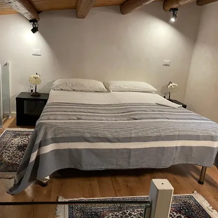 Profumo D'Arancio B&B A Pedalino Appartamento